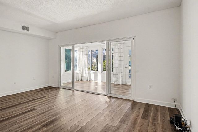 946 Villa Dr Unit 946, North Myrtle Beach, SC 29582