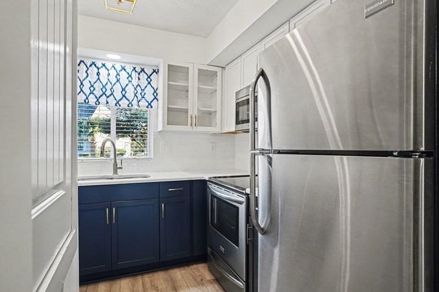 946 Villa Dr Unit 946, North Myrtle Beach, SC 29582