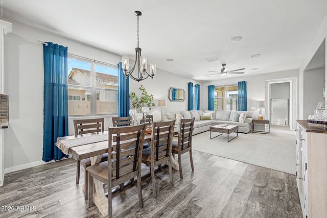 9458 E THATCHER Avenue, Mesa, AZ 85212