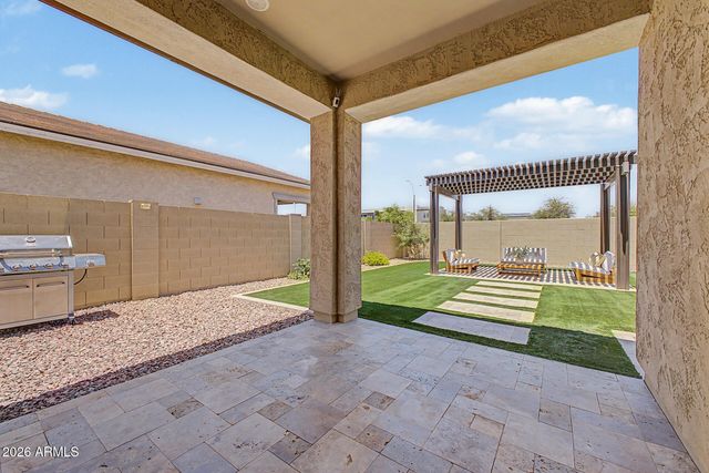 9458 E THATCHER Avenue, Mesa, AZ 85212