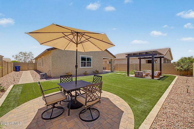 9458 E THATCHER Avenue, Mesa, AZ 85212