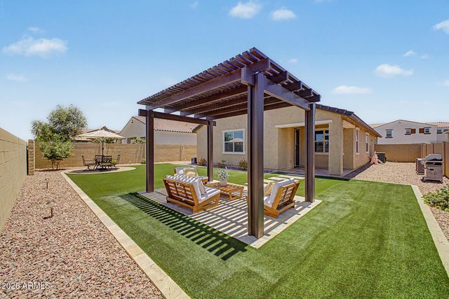 9458 E THATCHER Avenue, Mesa, AZ 85212
