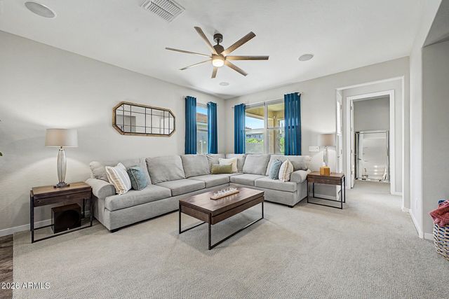 9458 E THATCHER Avenue, Mesa, AZ 85212