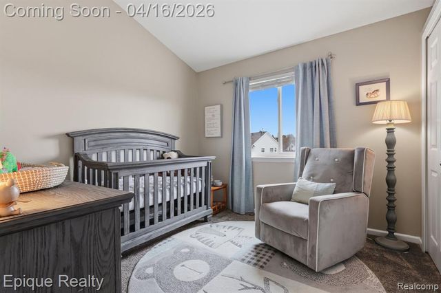 76 Carriage Lane Court Court, Oxford, MI 48371