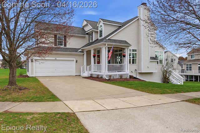 76 Carriage Lane Court Court, Oxford, MI 48371