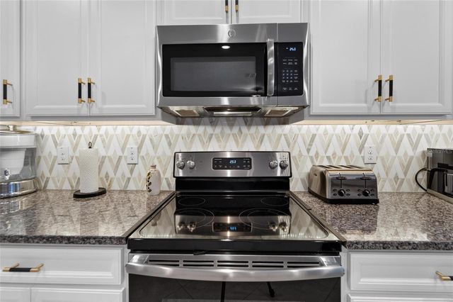 16817 WHISPER ELM STREET, Wimauma, FL 33598