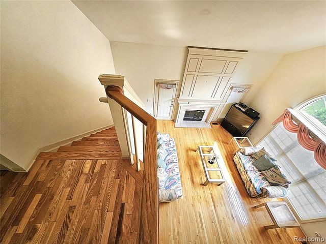 6088 Meadowview Drive, Canton, MI 48187