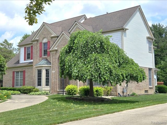 6088 Meadowview Drive, Canton, MI 48187
