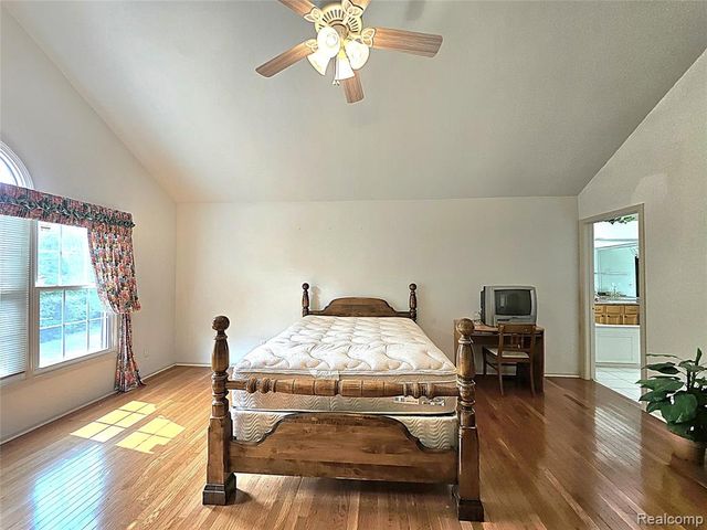 6088 Meadowview Drive, Canton, MI 48187