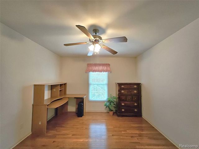 6088 Meadowview Drive, Canton, MI 48187