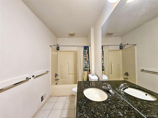 6088 Meadowview Drive, Canton, MI 48187
