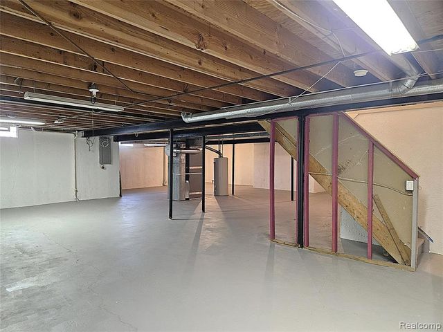 6088 Meadowview Drive, Canton, MI 48187