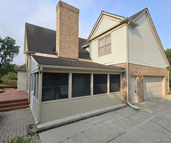 6088 Meadowview Drive, Canton, MI 48187