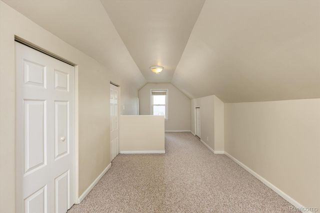 1001 BAUMAN Avenue, Royal Oak, MI 48073