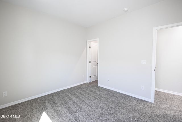 140 Olive Branch, Santa Teresa, NM 88008