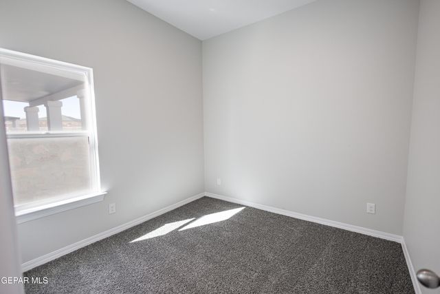 140 Olive Branch, Santa Teresa, NM 88008