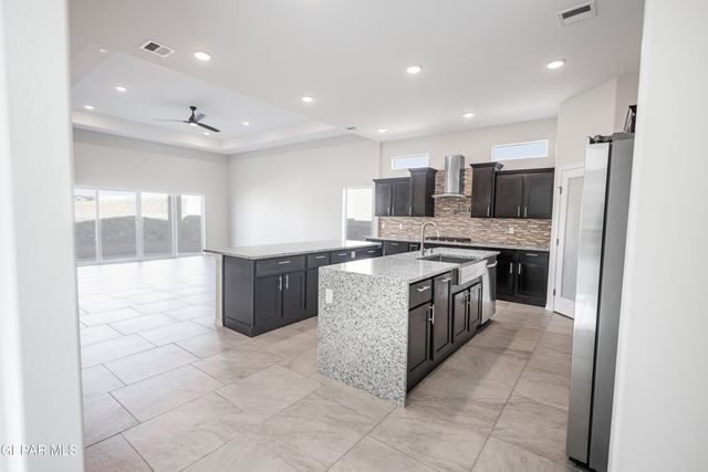 140 Olive Branch, Santa Teresa, NM 88008