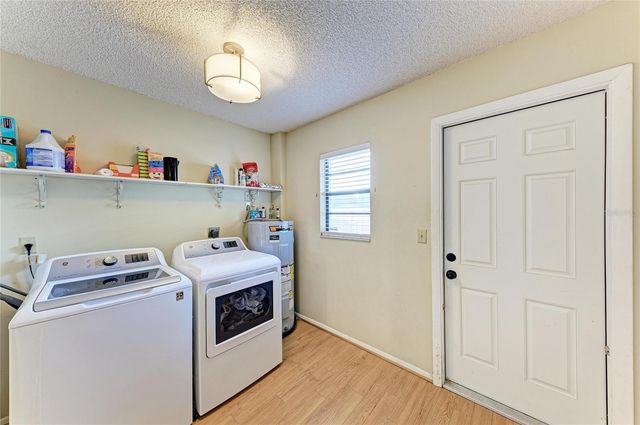 4505 30TH STREET CIRCLE E, Bradenton, FL 34203