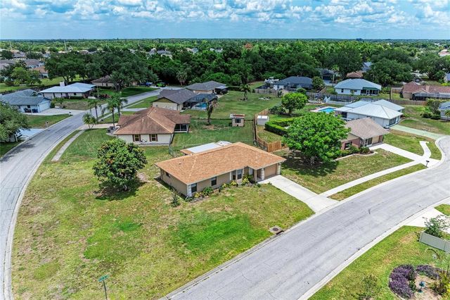 4505 30TH STREET CIRCLE E, Bradenton, FL 34203