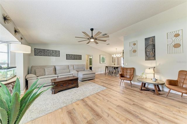 4505 30TH STREET CIRCLE E, Bradenton, FL 34203