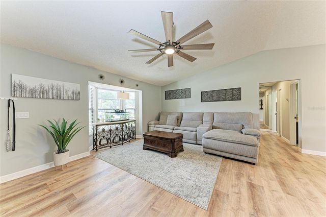 4505 30TH STREET CIRCLE E, Bradenton, FL 34203