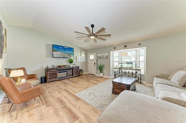 4505 30TH STREET CIRCLE E, Bradenton, FL 34203