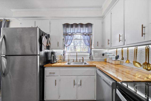 355 Welchwood Dr, Clarksville, TN 37040