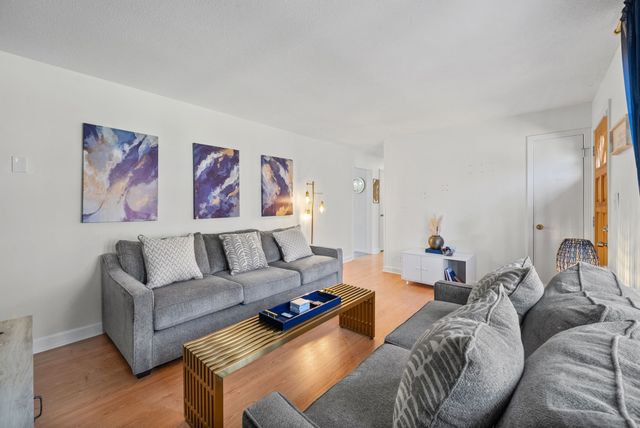 355 Welchwood Dr, Clarksville, TN 37040