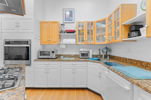 860 Washington Street, Easton, MA 02375
