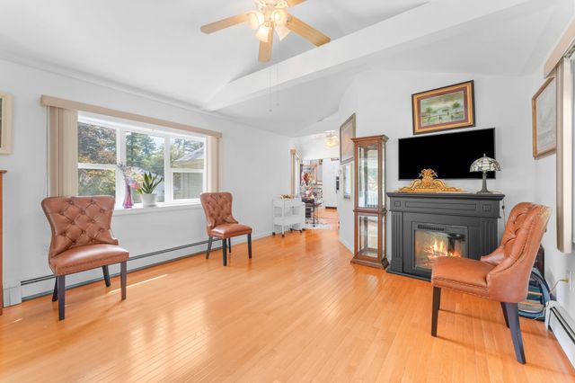 860 Washington Street, Easton, MA 02375