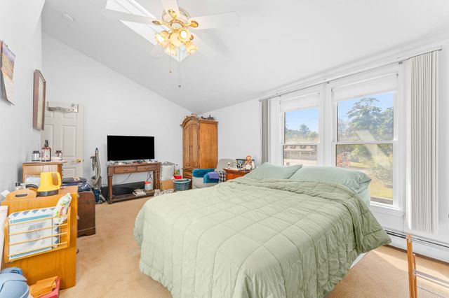 860 Washington Street, Easton, MA 02375