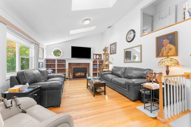 860 Washington Street, Easton, MA 02375