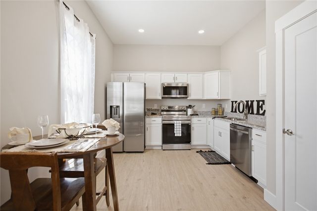 917 E South 2nd Street, Seneca, SC 29678