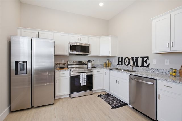 917 E South 2nd Street, Seneca, SC 29678