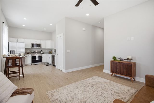 917 E South 2nd Street, Seneca, SC 29678