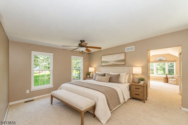 9 Tracey Ln, Mount Olive Twp., NJ 07828