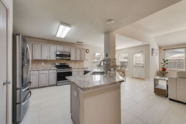 9208 Conestoga Drive, Fort Worth, TX 76131