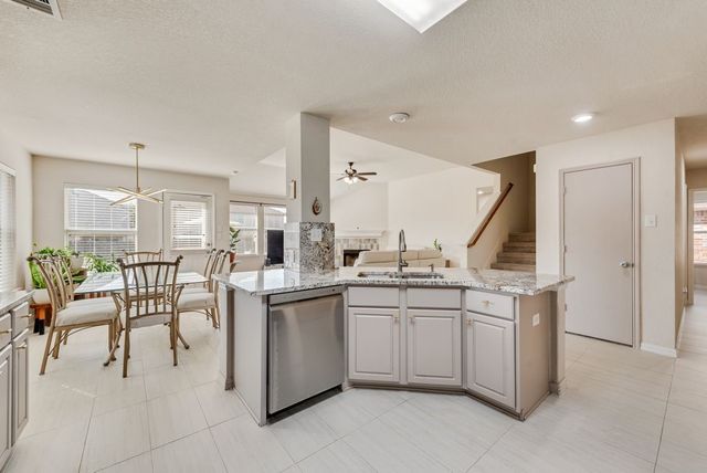 9208 Conestoga Drive, Fort Worth, TX 76131