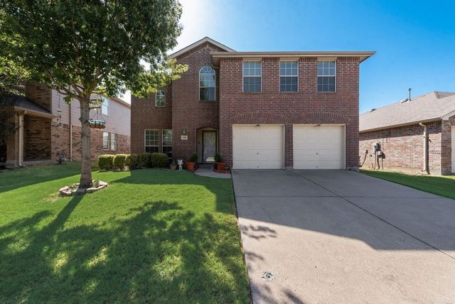 9208 Conestoga Drive, Fort Worth, TX 76131