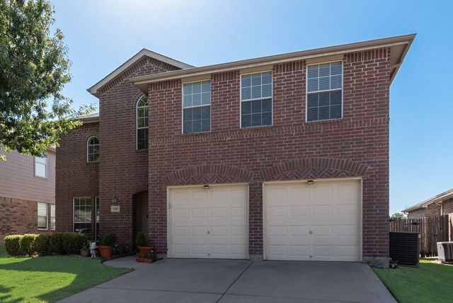 9208 Conestoga Drive, Fort Worth, TX 76131