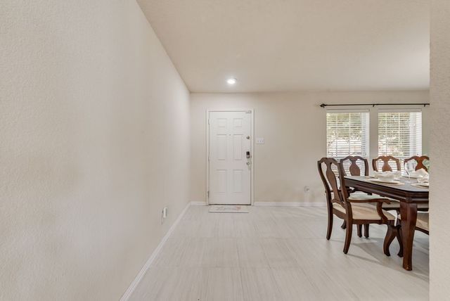 9208 Conestoga Drive, Fort Worth, TX 76131