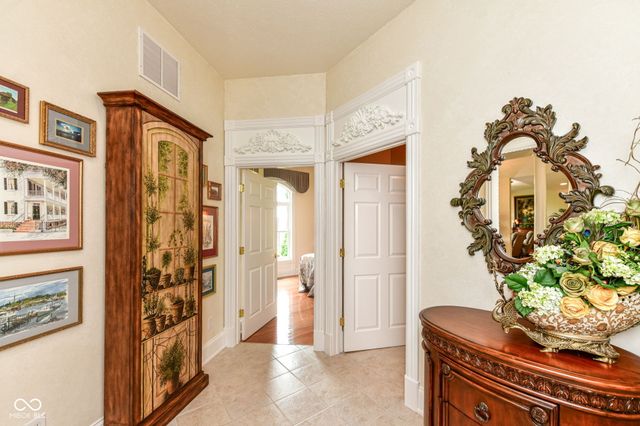 5264 E Rocklane Road, Greenwood, IN 46143