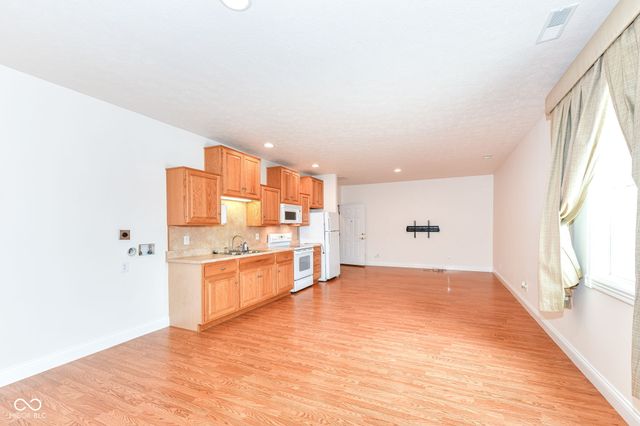 5264 E Rocklane Road, Greenwood, IN 46143