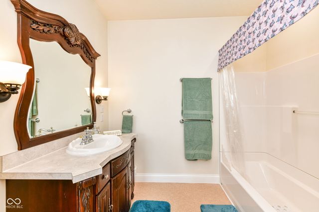 5264 E Rocklane Road, Greenwood, IN 46143