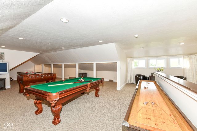 5264 E Rocklane Road, Greenwood, IN 46143