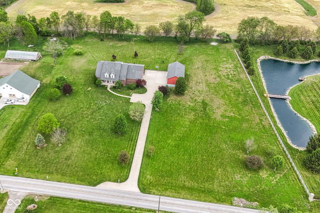 5264 E Rocklane Road, Greenwood, IN 46143