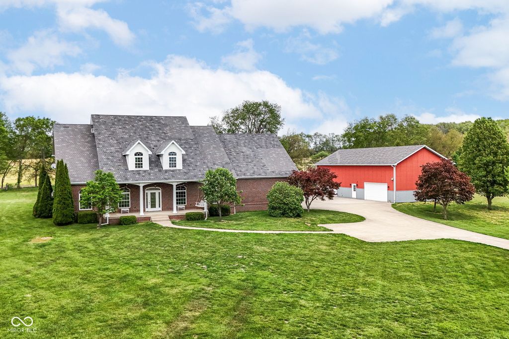 5264 E Rocklane Road, Greenwood, IN 46143