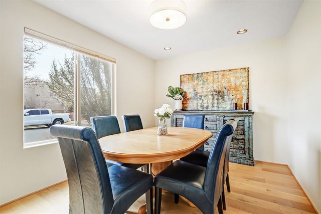 9 Victorio Peak, Santa Fe, NM 87508