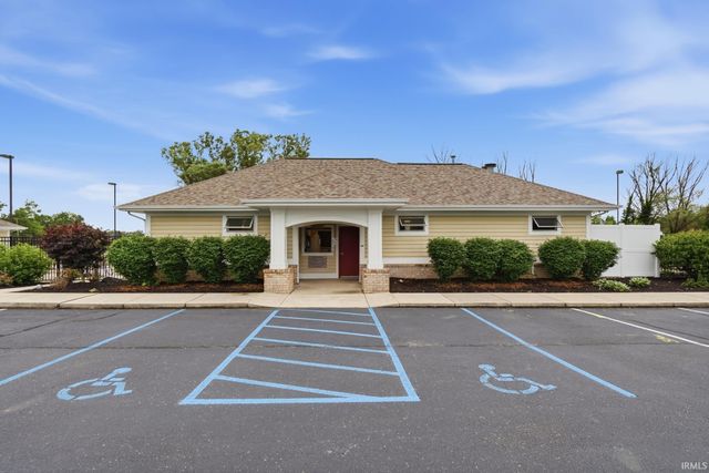 6719 Tralee Court, Fort Wayne, IN 46835