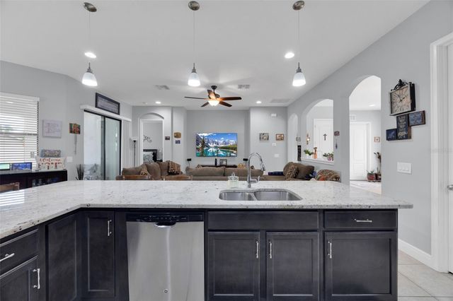 11026 BRAHMAN RANCH CIRCLE, Riverview, FL 33578